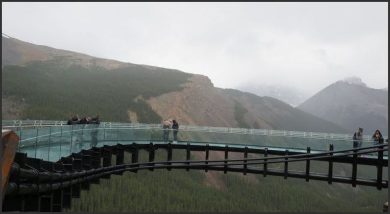 glacier-skywalk-4