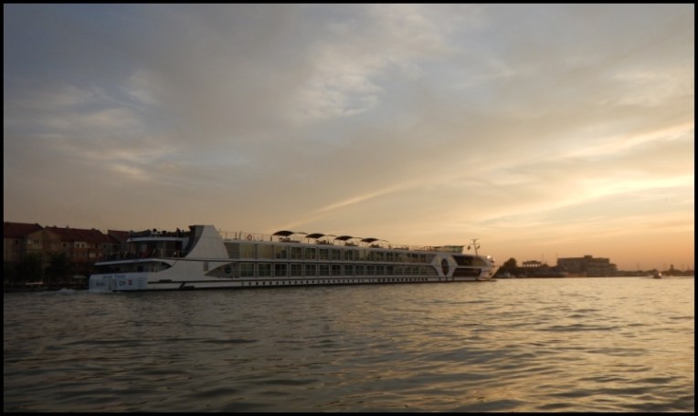 Sulina - Swiss Tiara cruise boat