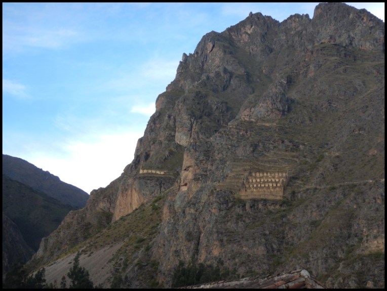 Pinkuylluna Granaries and Viracocha profile