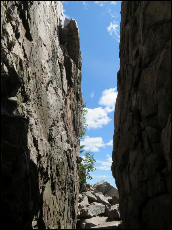 Killarney park - THE actual CRACK