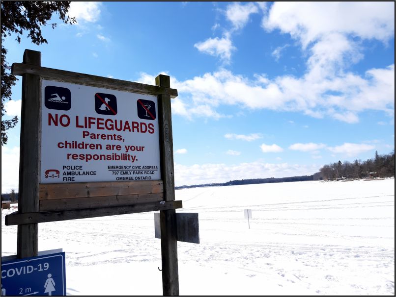 A frozen Pigeon River
