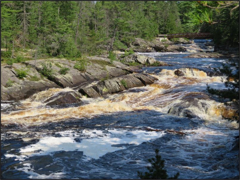 Aux Sables river, Chutes Provincial Park