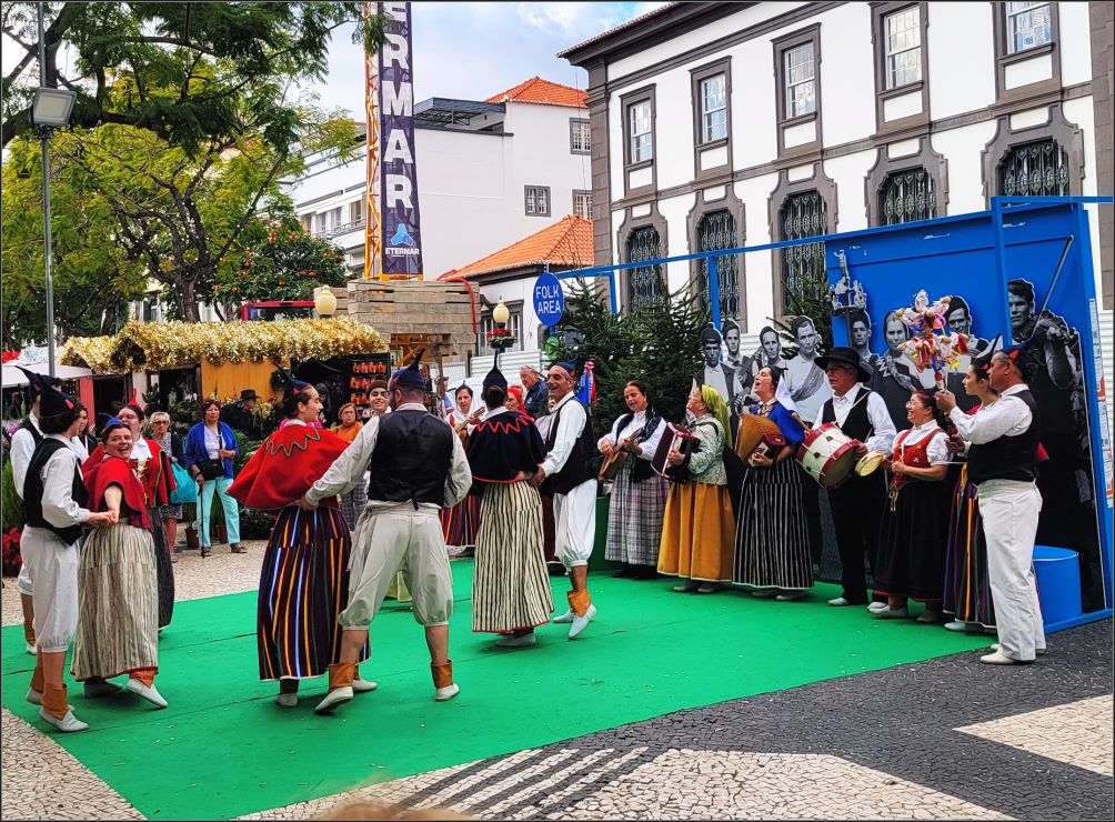 Traditional dance, Funchal