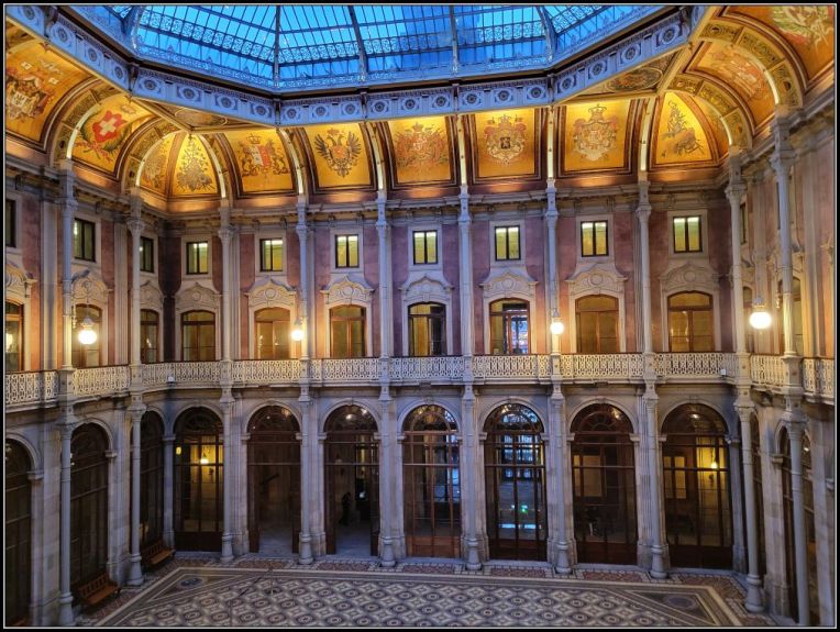 Courtyard of Nations, Palácio da Bolsa