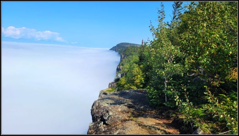 Top of the Giant - above the clouds, Sleeping Giant