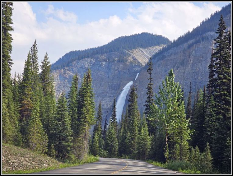 on the way to Takakkaw Falls